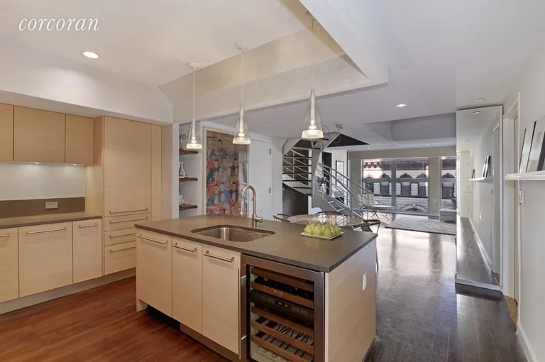New York City Real Estate | View 136 West 17th Street, PHA | CHEF'S GOURMET KITCHEN  | View 3