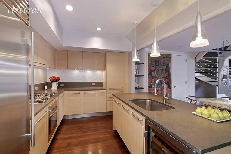 New York City Real Estate | View 136 West 17th Street, PHA | CHEF'S KITCHEN | View 8
