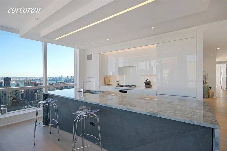New York City Real Estate | View 400 Park Avenue South, 36B | Top of the line integrated kitchen! | View 4