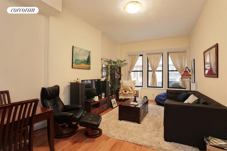 New York City Real Estate | View 30 West 71st Street, 1A | 1 Bed, 1 Bath | View 1