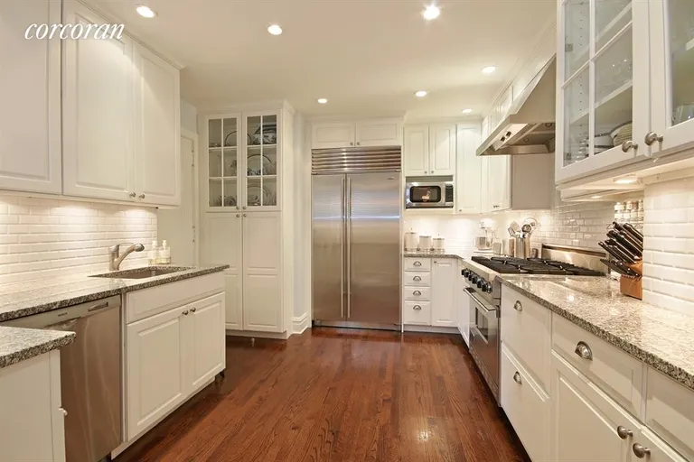 New York City Real Estate | View 108 East 82nd Street, 5C | Kitchen | View 2