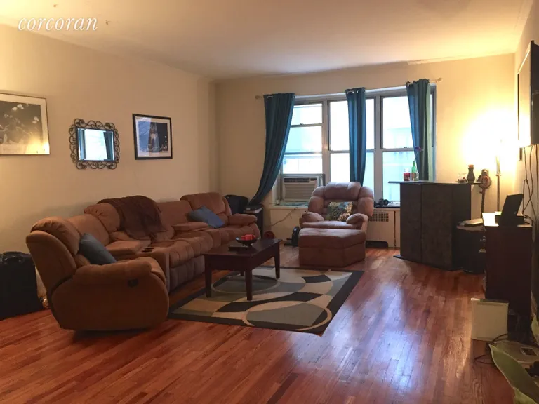 New York City Real Estate | View 330 East 58th Street, 2G | 1 Bed, 1 Bath | View 1