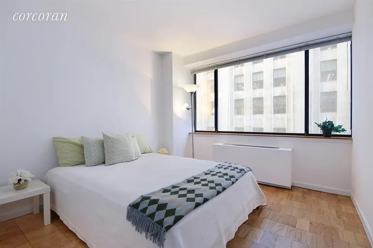 New York City Real Estate | View 45 East 25th Street, 8C | Nice bedroom with south exposure! | View 3