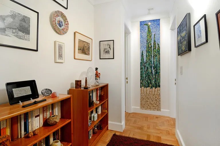 New York City Real Estate | View 201 East 62Nd Street, 6D | room 8 | View 9