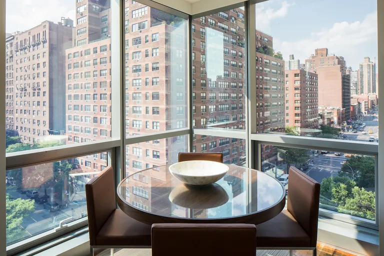 New York City Real Estate | View 300 East 79th Street, 8B | room 3 | View 4