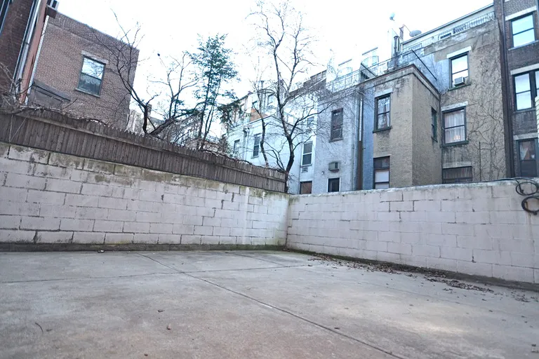 New York City Real Estate | View 66 West 69th Street, 1 | Private outdoor space | View 4