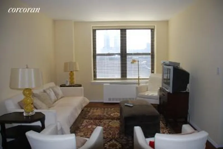 New York City Real Estate | View 201 West 74th Street, 11D | room 1 | View 2