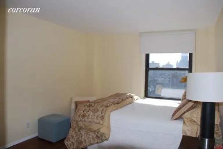 New York City Real Estate | View 201 West 74th Street, 11D | room 2 | View 3