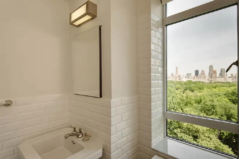 New York City Real Estate | View 25 Central Park West, 10P | room 3 | View 4