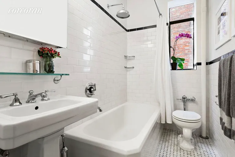 New York City Real Estate | View 250 West 24th Street, 2AW | Sparkling Deco-Style Bath | View 5