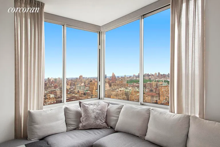 New York City Real Estate | View 200 Riverside Boulevard, 40C | room 5 | View 6