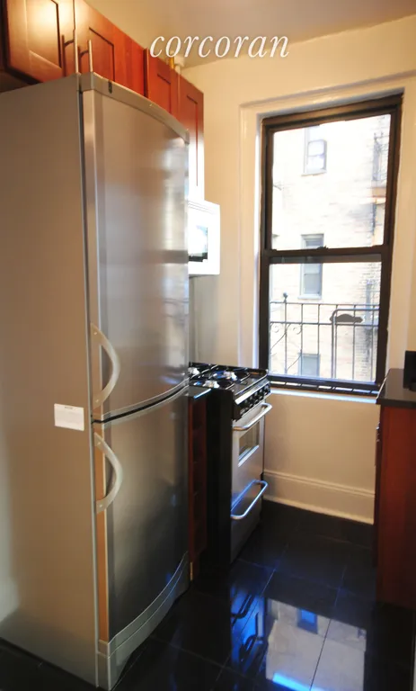 New York City Real Estate | View 225 West 23rd Street, 3N | room 2 | View 3