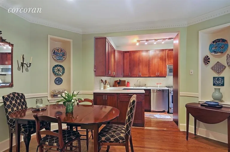 New York City Real Estate | View 515 East 89th Street, 5K | Kitchen / Dining Room | View 3