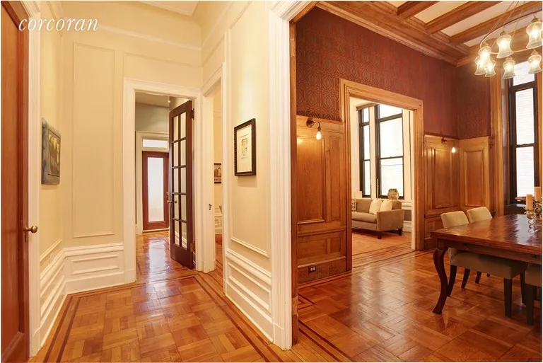 New York City Real Estate | View 645 West End Avenue, 1D | Foyer | View 3