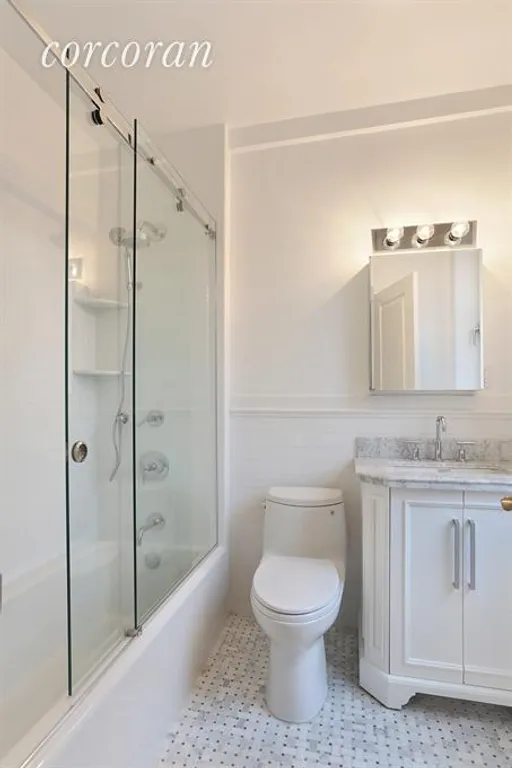 New York City Real Estate | View 1200 Fifth Avenue, 12C | Master Bathroom | View 4