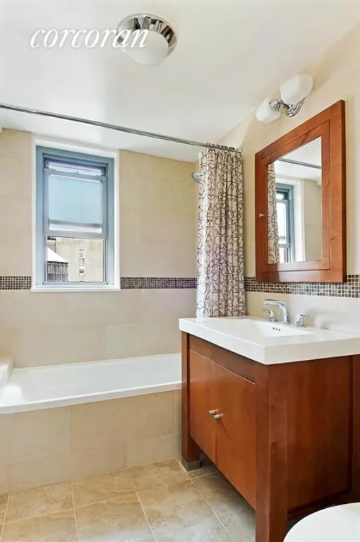 New York City Real Estate | View 136 East 76th Street, 15B | Tastefully renovated | View 6