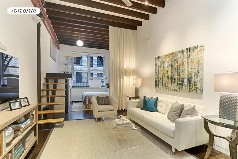 New York City Real Estate | View 23 Waverly Place, 4I | 1 Bed, 1 Bath | View 1