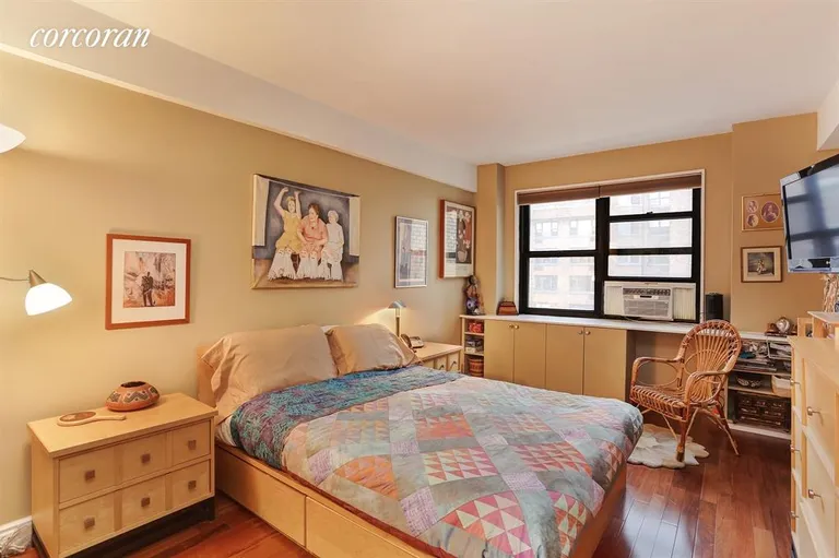 New York City Real Estate | View 425 East 79th Street, 12G | Bedroom with under window storage | View 5