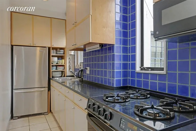 New York City Real Estate | View 799 Greenwich Street, 5S | Kitchen | View 3