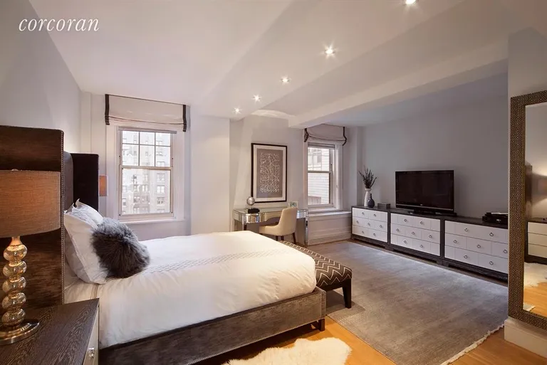 New York City Real Estate | View 27 West 72nd Street, 1102 | room 3 | View 4