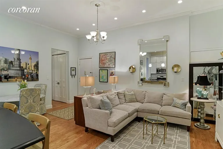 New York City Real Estate | View 125 Eastern Parkway, 1GJ | Exquisitely finished... | View 3