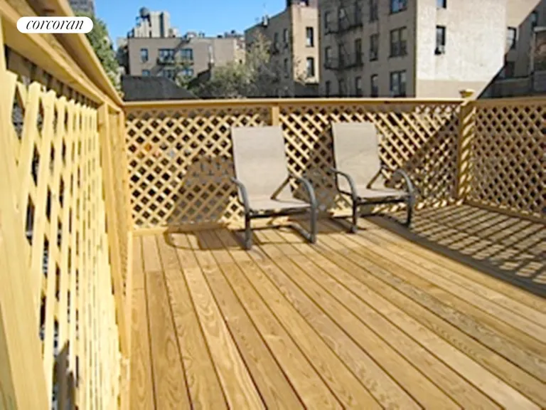 New York City Real Estate | View 11 Hunts Lane, upper | room 1 | View 2