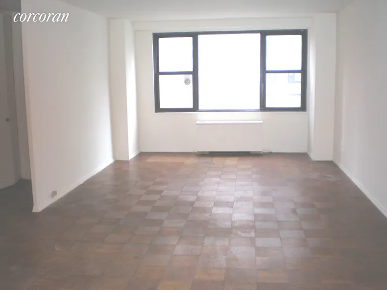 New York City Real Estate | View 305 East 40th Street, 16H | 1 Bed, 1 Bath | View 1
