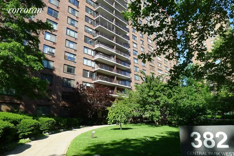 New York City Real Estate | View 382 Central Park West, 3M | Grand Entrance | View 9