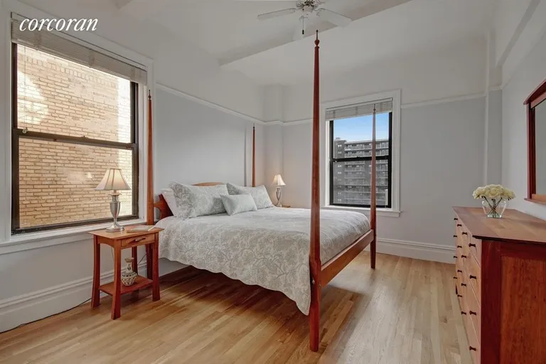 New York City Real Estate | View 215 West 90th Street, 14G | Bedroom | View 4