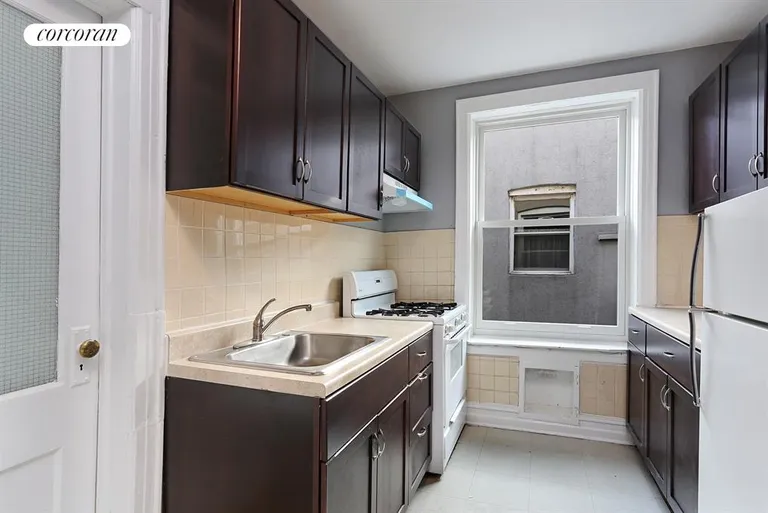 New York City Real Estate | View 32-64 33rd Street, 2R | Kitchen | View 2