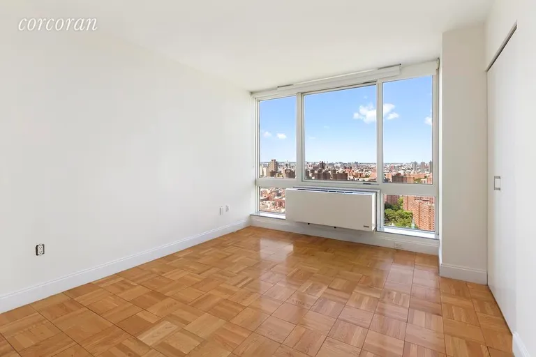 New York City Real Estate | View 215-217 East 96th Street, 32B | room 12 | View 13
