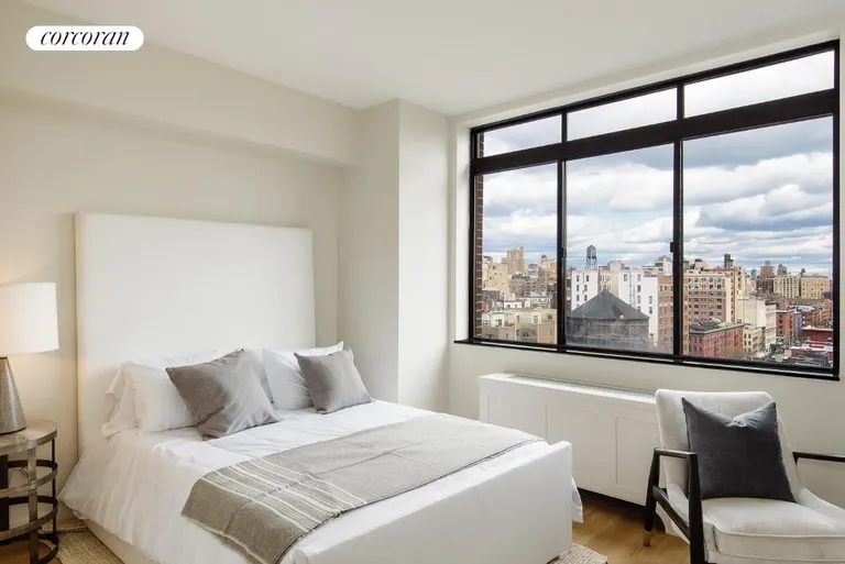 New York City Real Estate | View 45 West 67th Street, 14A | room 3 | View 4