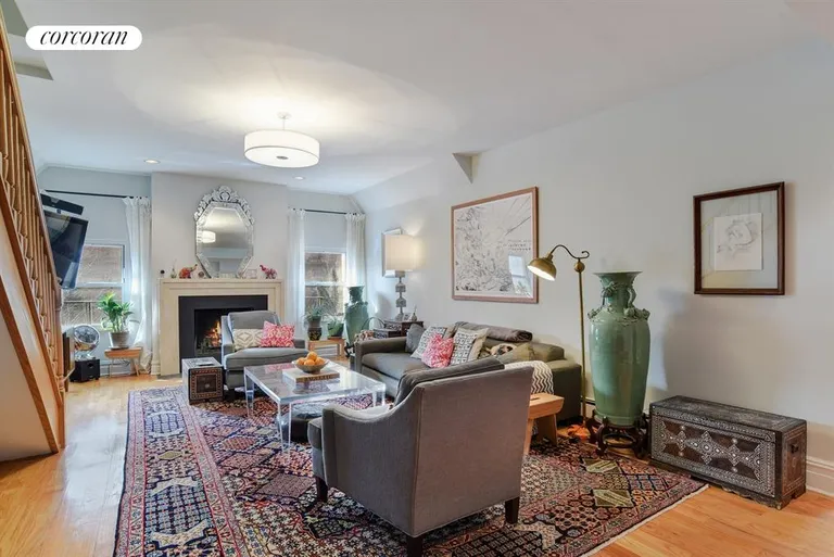 New York City Real Estate | View 70 8th Avenue, 6 | 3 Beds, 2 Baths | View 1