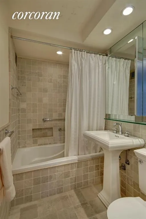 New York City Real Estate | View 130 West 67th Street, 21FG | Bathroom | View 6