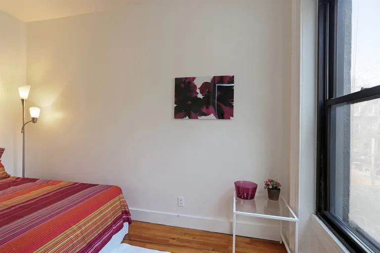 New York City Real Estate | View 183 DeKalb Avenue, C2 | Bedroom | View 3