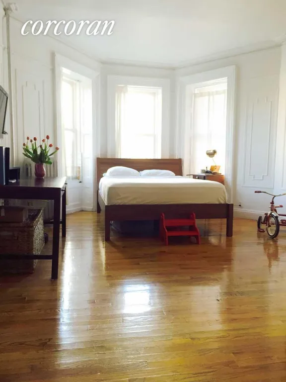 New York City Real Estate | View 316 Greene Avenue, 2 | 1.5 Beds, 1 Bath | View 1