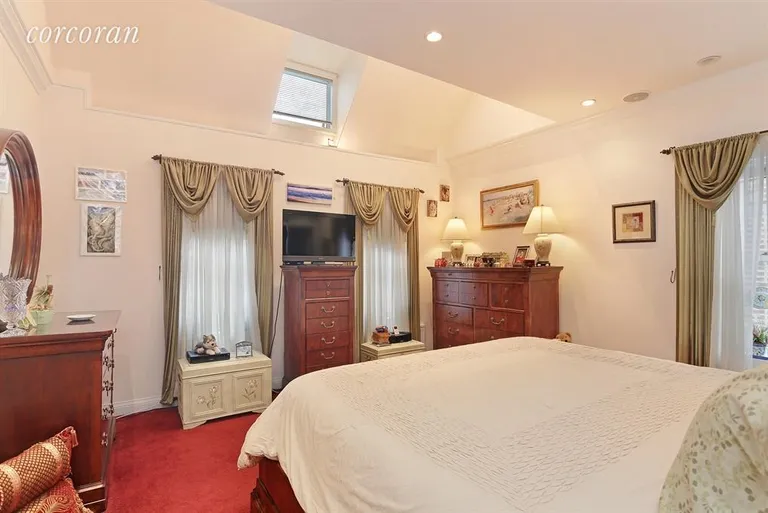 New York City Real Estate | View 8117 Colonial Road | Master Bedroom | View 5