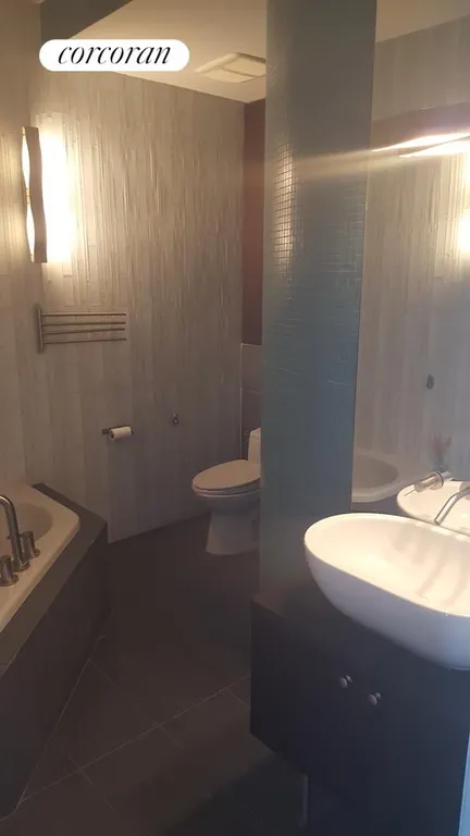New York City Real Estate | View 357 15th Street, PENT | Full Bathroom | View 12