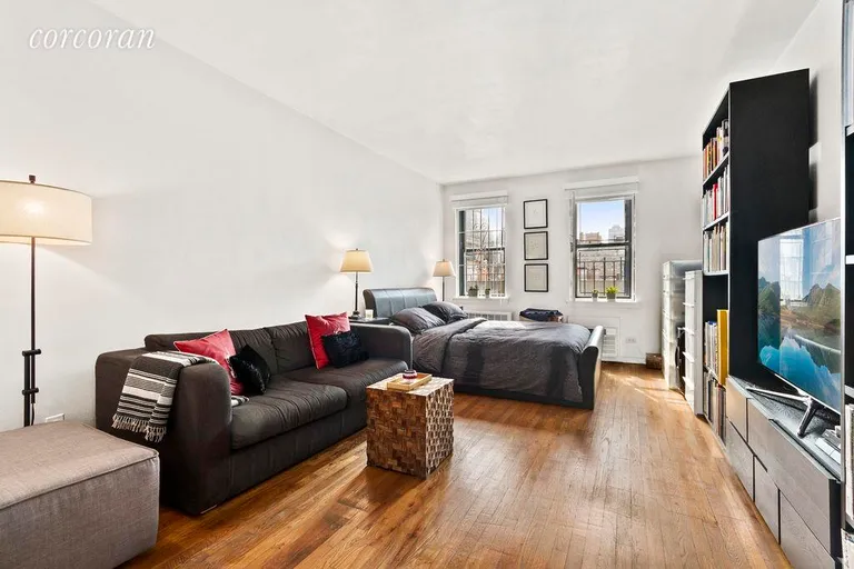 New York City Real Estate | View 416-418 East 83rd Street, 5A | 1 Bath | View 1