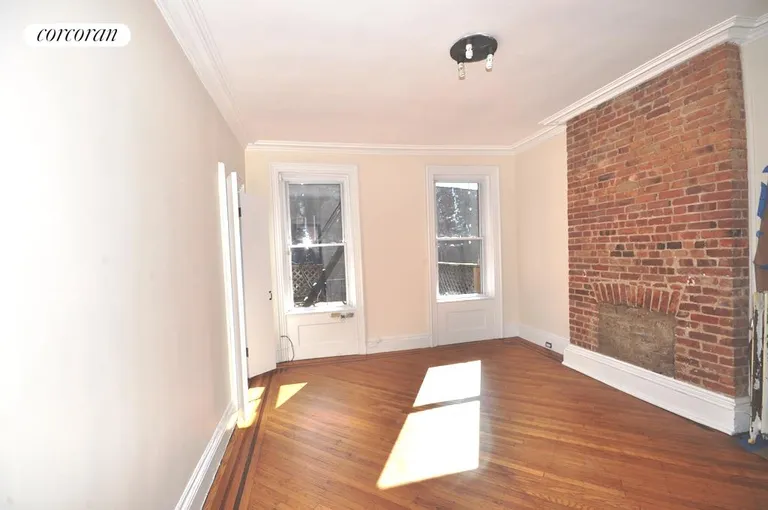 New York City Real Estate | View 18 Willoughby Avenue, 2 | room 4 | View 5