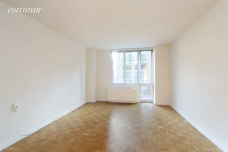 New York City Real Estate | View 255 East 49th Street, 7D | room 4 | View 5