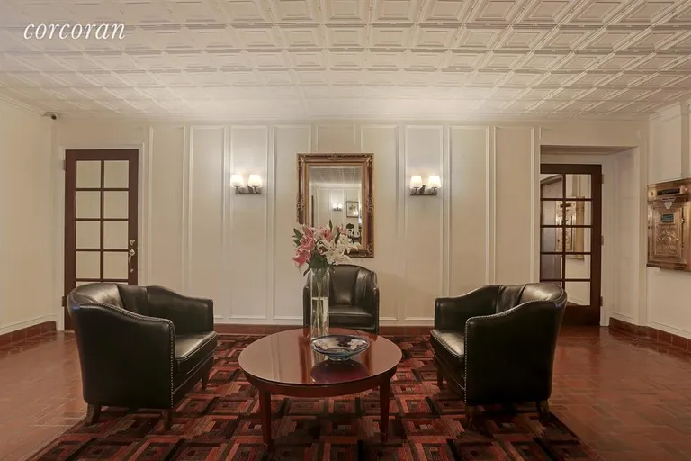 New York City Real Estate | View 304 West 75th Street, 3F | Lobby | View 4