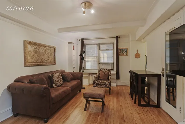 New York City Real Estate | View 304 West 75th Street, 3F | Living Room | View 3