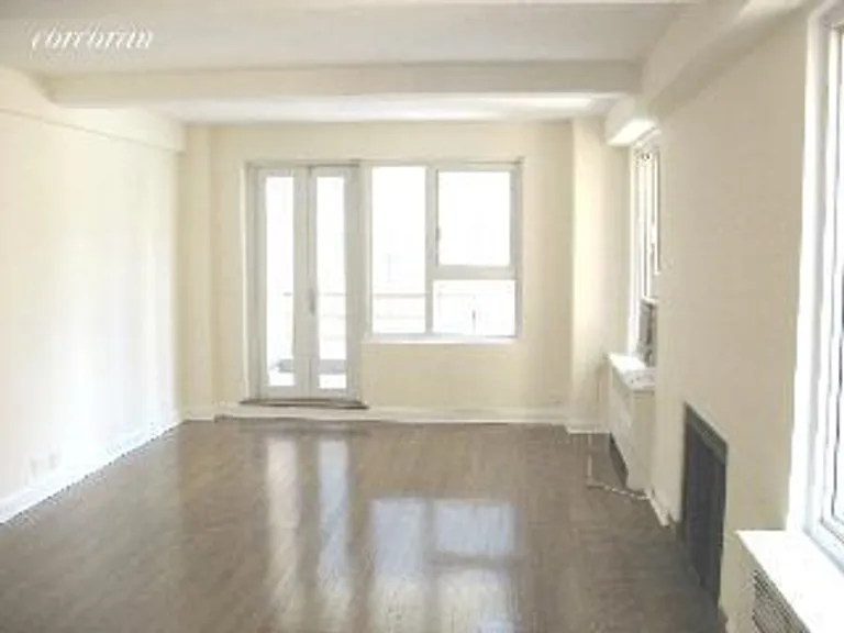 New York City Real Estate | View 240 Central Park South, 10R | 2 Beds, 2 Baths | View 1