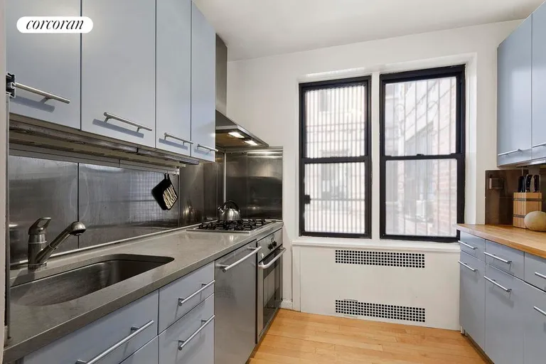 New York City Real Estate | View 290 Sixth Avenue, 1F | Windowed Kitchen  | View 3