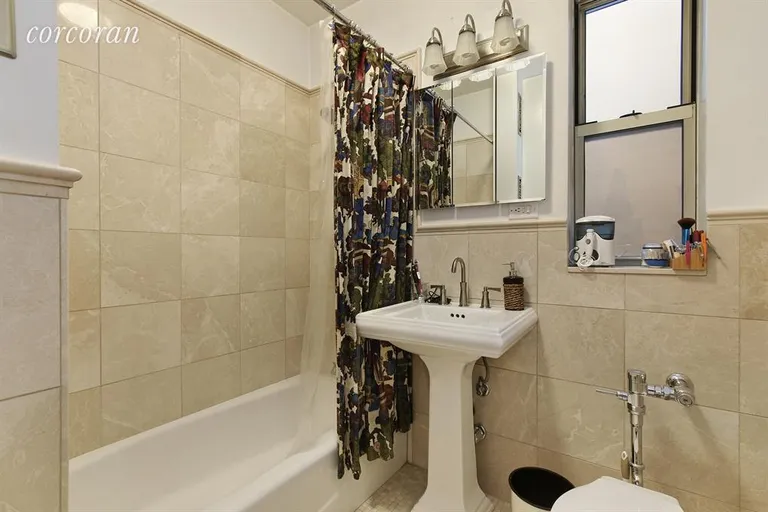 New York City Real Estate | View 210 West 19th Street, 5D | Bathroom | View 5