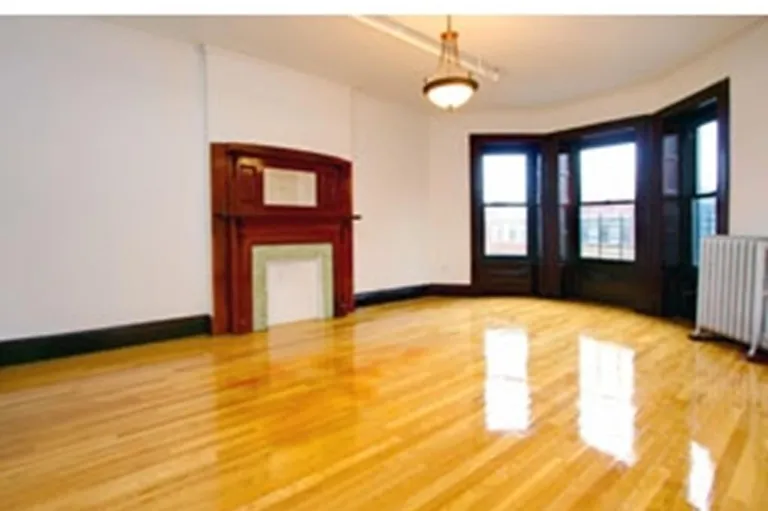 New York City Real Estate | View 538 2nd Street, 2 | 2 Beds, 1 Bath | View 1