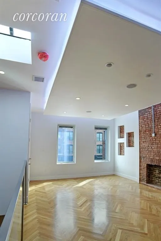 New York City Real Estate | View 488 3rd Avenue | Rental Unit 2 - Living Room | View 10