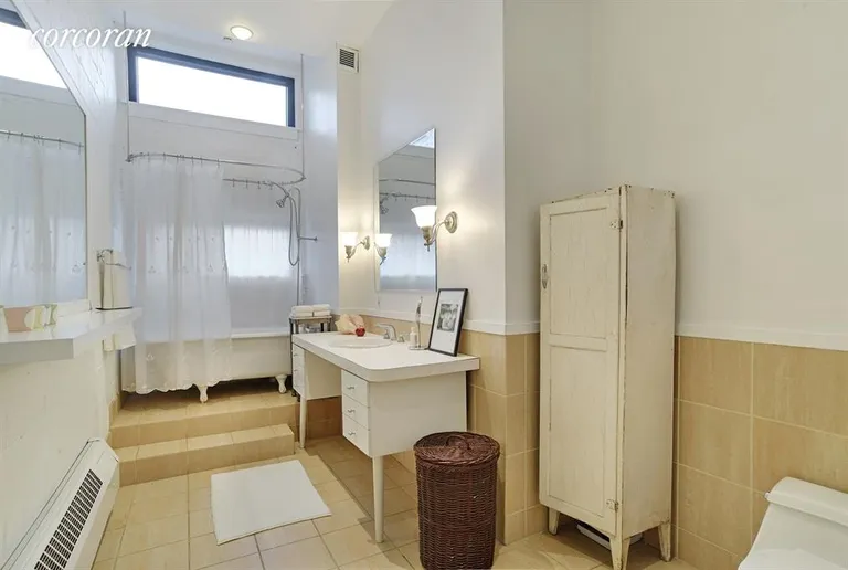 New York City Real Estate | View 248 17th Street, 1 | Bathroom | View 5