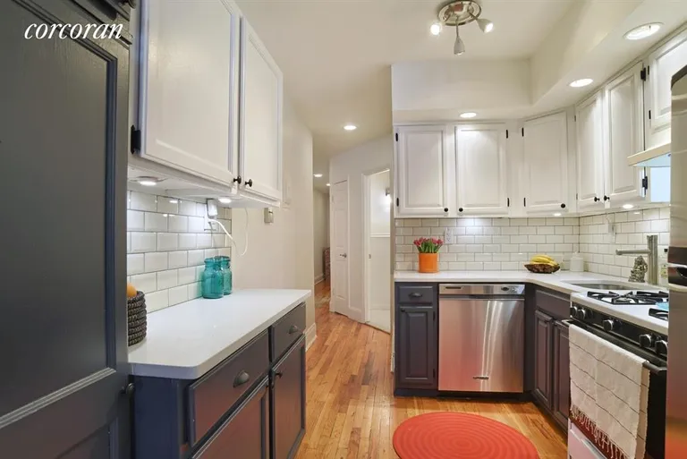 New York City Real Estate | View 654 Carroll Street, 1R | Renovated Kitchen | View 2